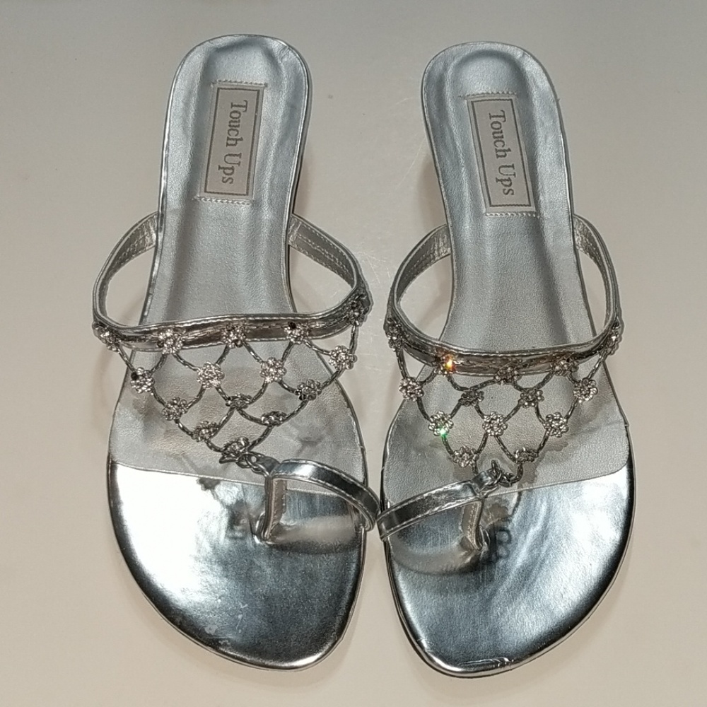 Touch up metallic silver sandals